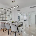 Townhouse Luxury - Relax With Stunning Sea Views Dom wakacyjny