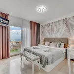 Townhouse Luxury - Relax With Stunning Sea Views Dom wakacyjny